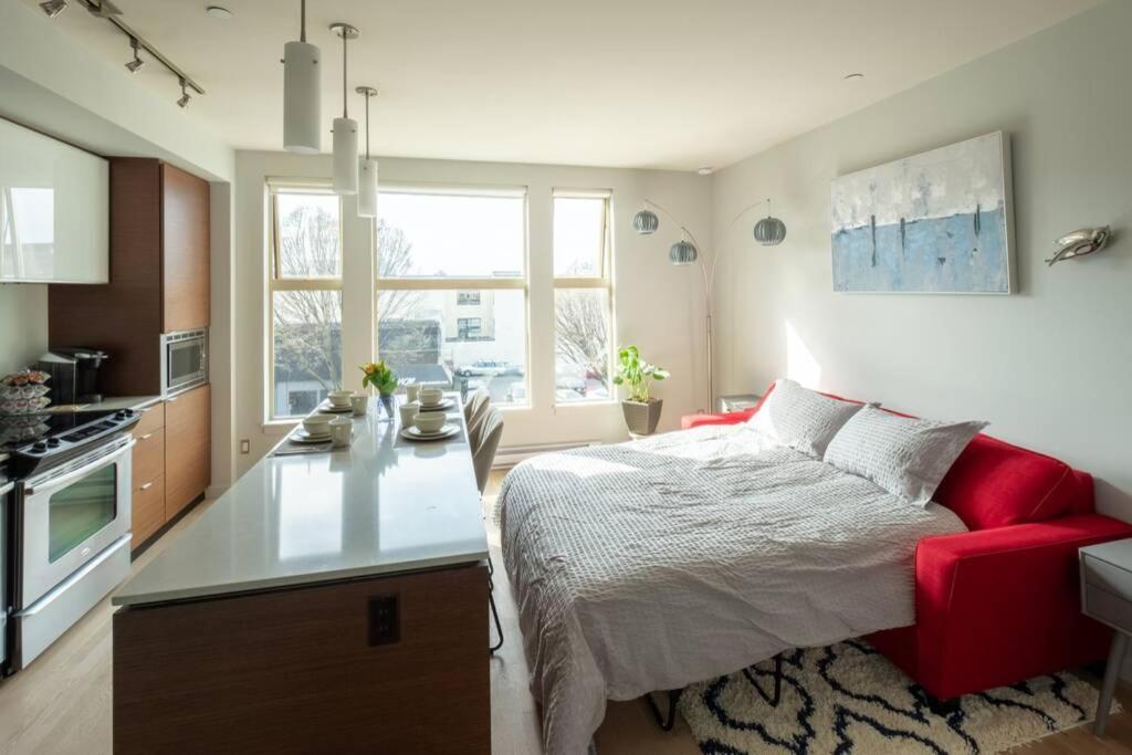 Clean 3Rd Floor 1 Bedroom Apt In Old Town China Town فكتوريا المظهر الخارجي الصورة
